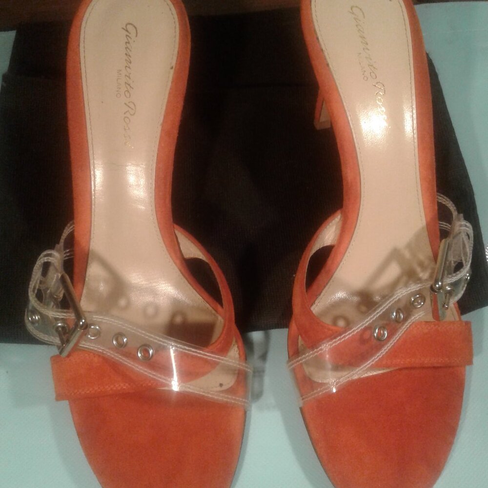 Spring & Summer Delight! Rare Gianvito Rossi Sexy Luxury Orange Suede Heels